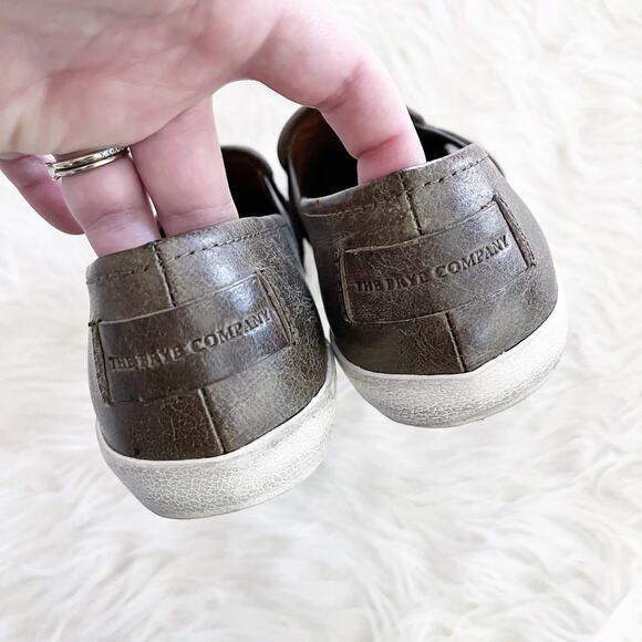 Frye Dylan Ash Leather Slip On Sneaker - Picture 7 of 9